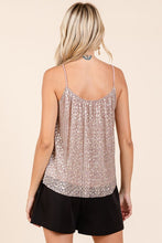 Cargar imagen en el visor de la galería, TOP BLUSH DE BRILLO
