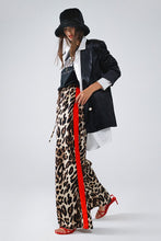 Cargar imagen en el visor de la galería, PANTALON DE LEOPARDO
