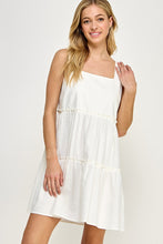 Cargar imagen en el visor de la galería, VESTIDO OFF WHITE DE LINO
