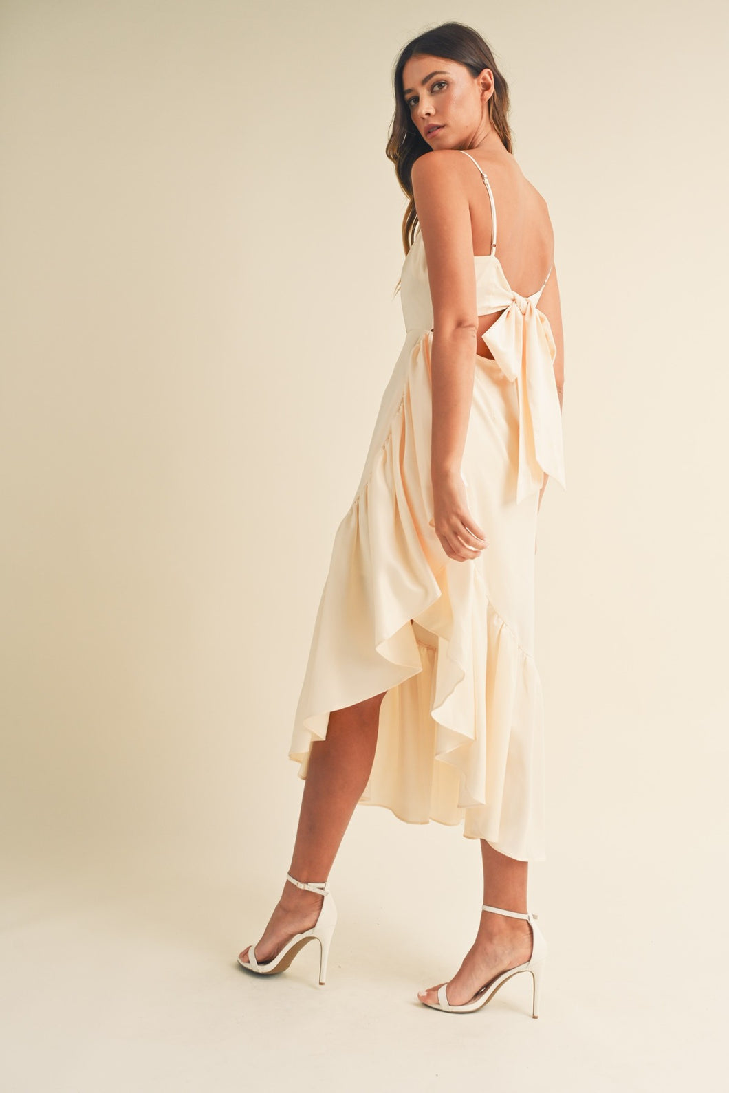 VESTIDO CREMA