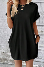 Cargar imagen en el visor de la galería, VESTIDO NEGRO CORTO
