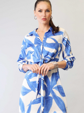 Cargar imagen en el visor de la galería, VESTIDO AZUL CON BLANCO
