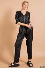 Cargar imagen en el visor de la galería, JUMPSUIT NEGRO CON ZIPPER
