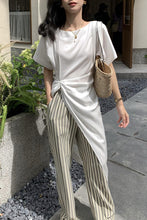 Cargar imagen en el visor de la galería, TOP BLANCO TWISTED
