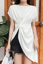 Cargar imagen en el visor de la galería, TOP BLANCO TWISTED
