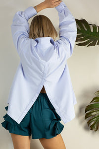 CAMISA CELESTE ESPALDA ABIERTA